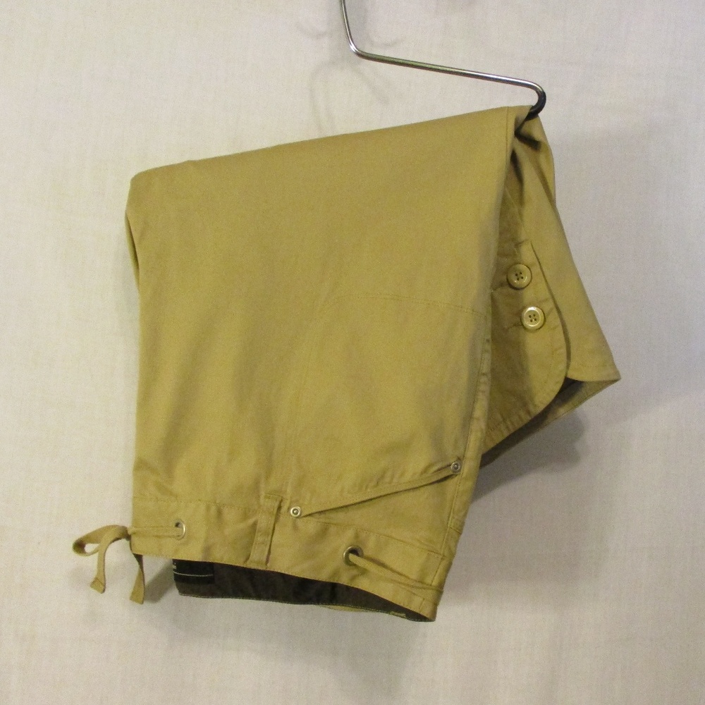 New Tan Venezia Capris